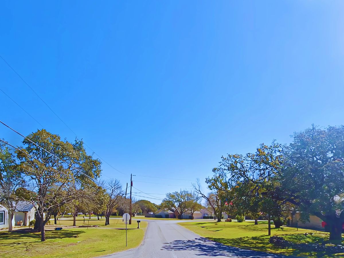 254 Cedar Dr, Mountain City, TX