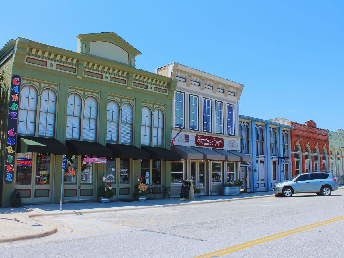 Commercial Historic District, Hutto, TX