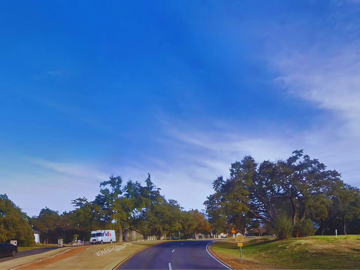 2033 Lakeway Blvd, Lakeway, TX